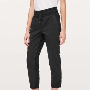 Lululemon Dance Studio Pant 27” in Black